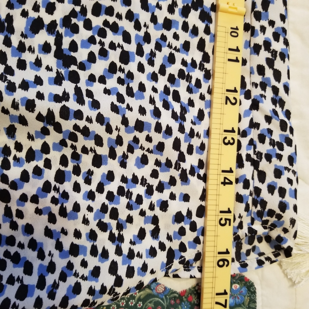 Adrianna Papell V Neck Long Sleeve Size 2X White/Black/Blue Pattern - Picture 10 of 12